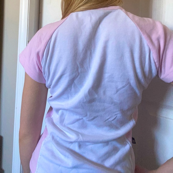 Super cute London top🩷🇬🇧 - Picture 2 of 6